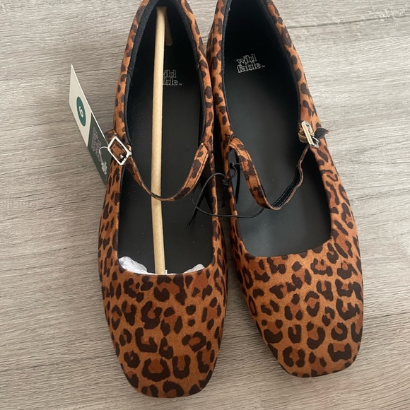 NWT!! Wild Fable Leopard Print Flats - Picture 2 of 5